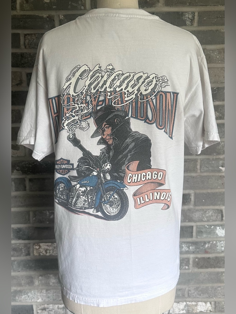 Vintage 1999 Harley Davidson Chicago Illinois Dealer Graphic Motorcycle Tee M